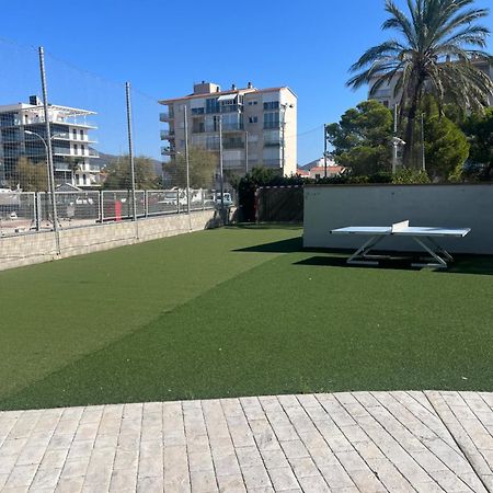 Atico En Port Gran Roses Apartman Kültér fotó
